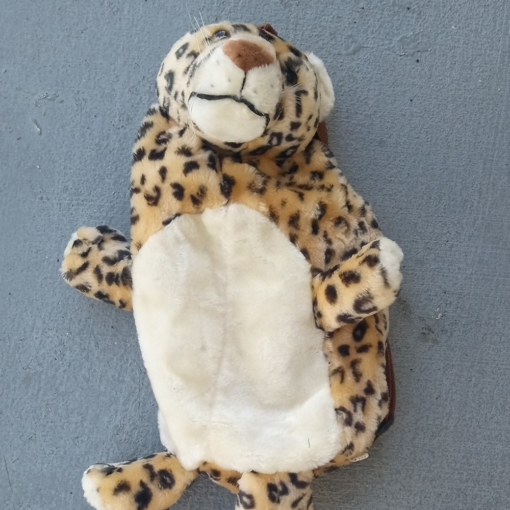 Leopard Plush Backpack - Picture 4 of 7
